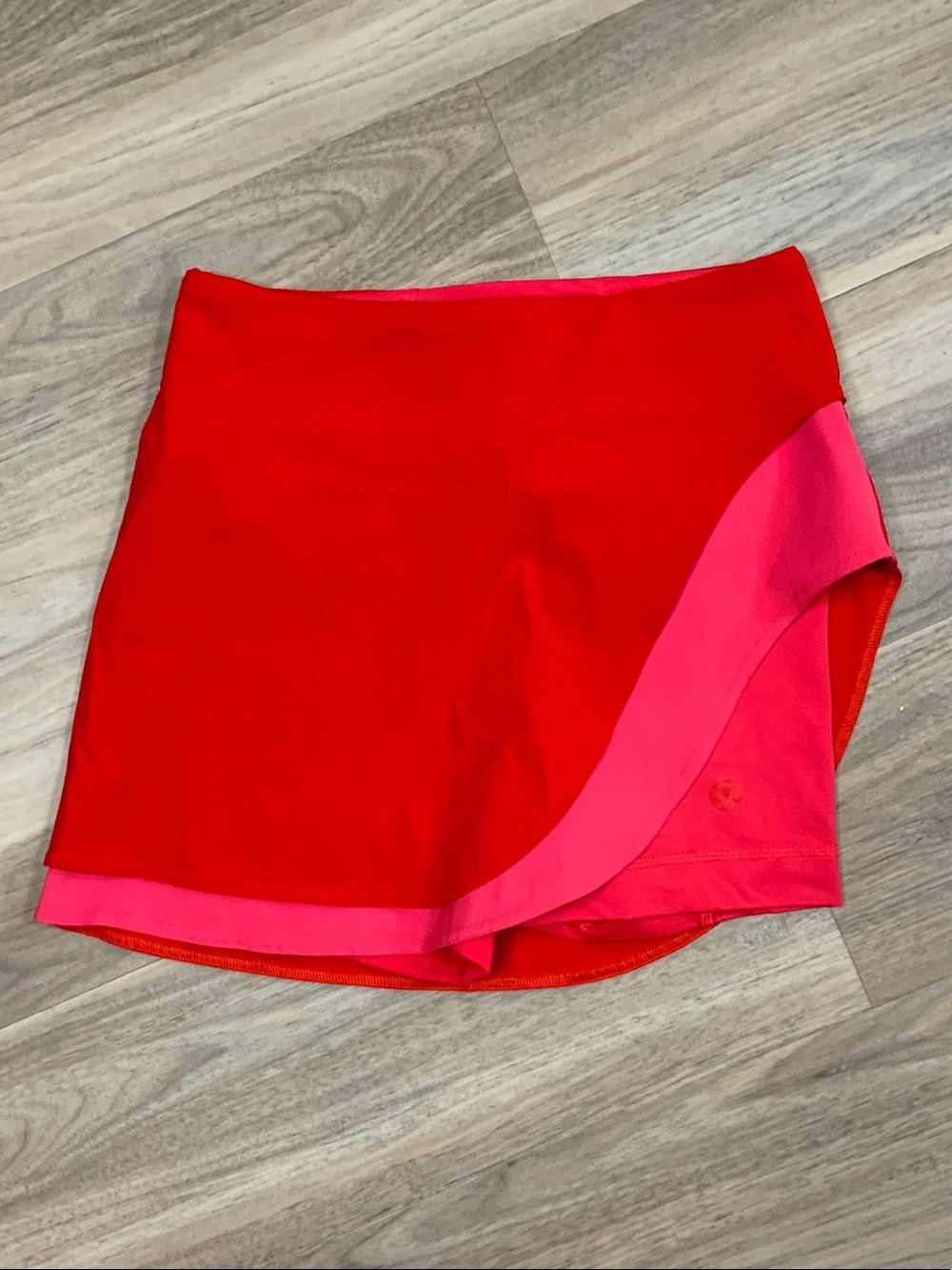 lululemon Asymmetrical HR Tennis Skirt w/ Built In Shorts